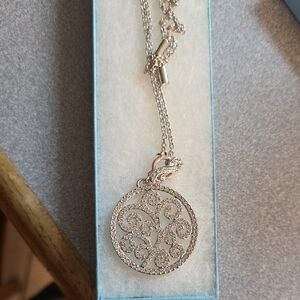 Elegant Filigree Silver Pendant Necklace